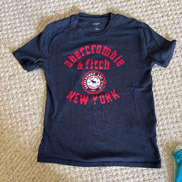 Abercrombie kids - boys tshirts size 11/12 - Picture 2 of 7